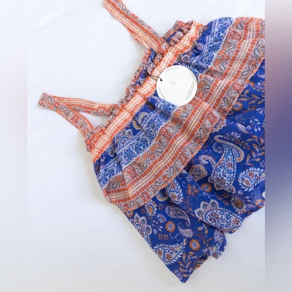 Boutique tank - Picture 3 of 5